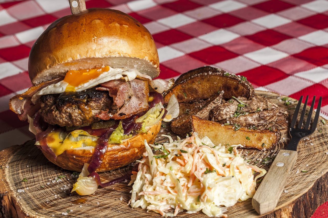 hamburger, fries, coleslaw-1281855.jpg
